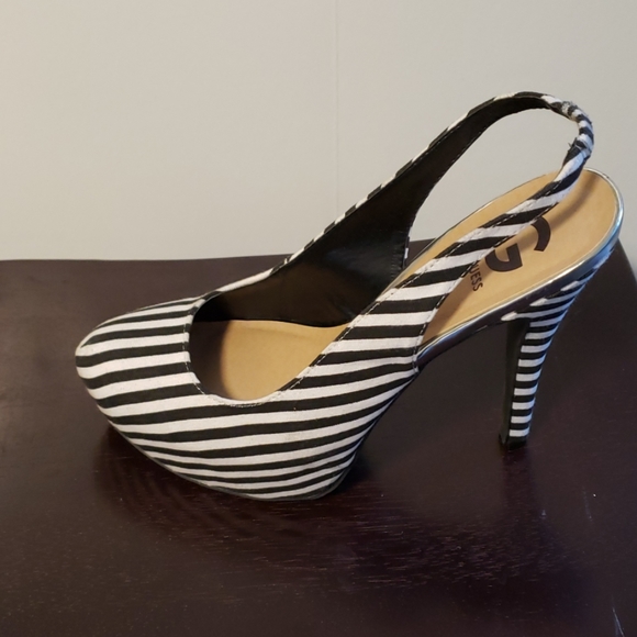 High heels - Picture 4 of 4